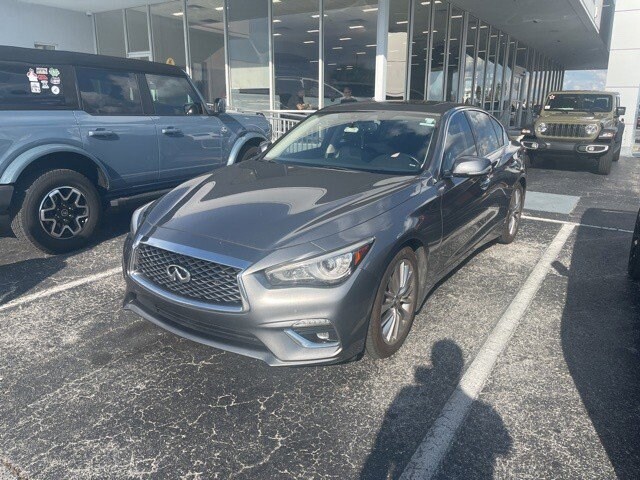 2021 Infiniti Q50 3.0t LUXE photo 2