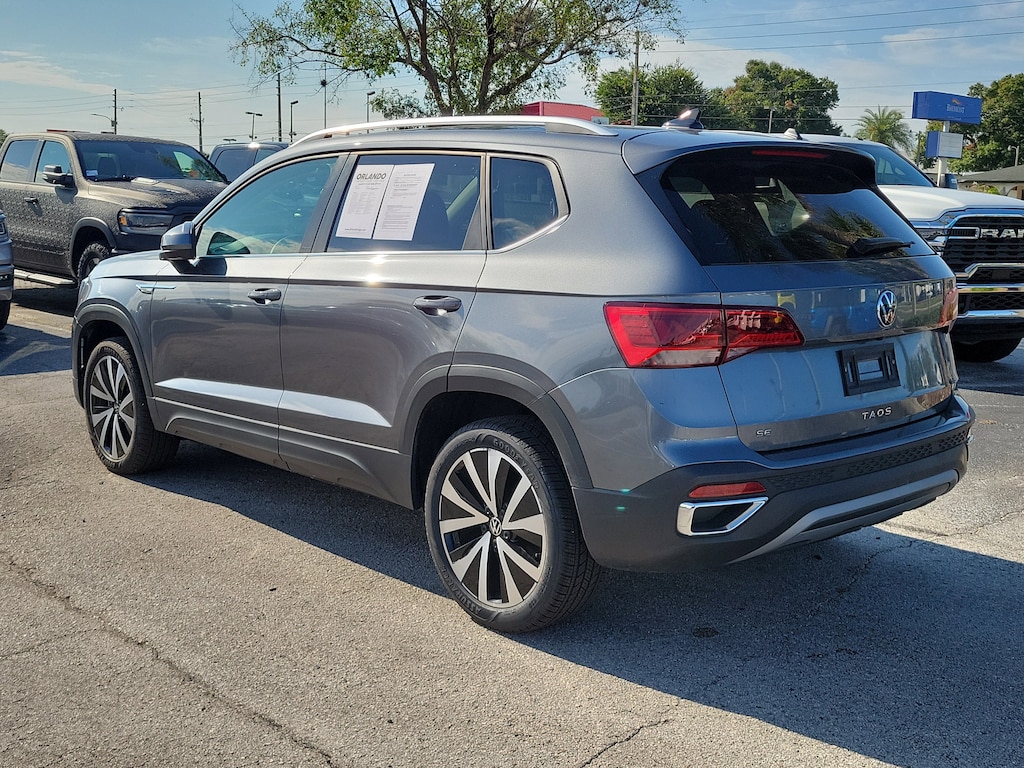 Used 2023 Volkswagen Taos SE SE FWD