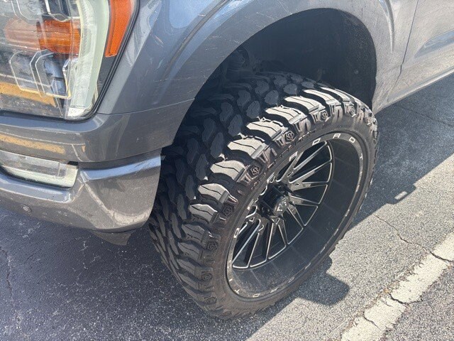 2022 Ford F-150 XLT photo 3