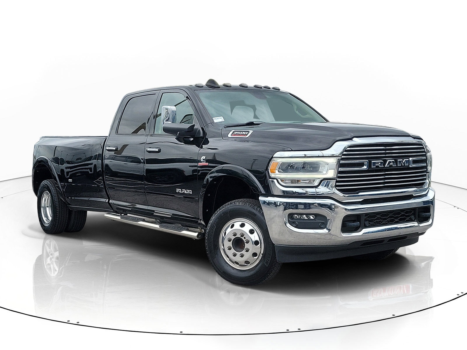 2022 RAM 3500 Laramie 4X4 Crew Cab LWB's photo