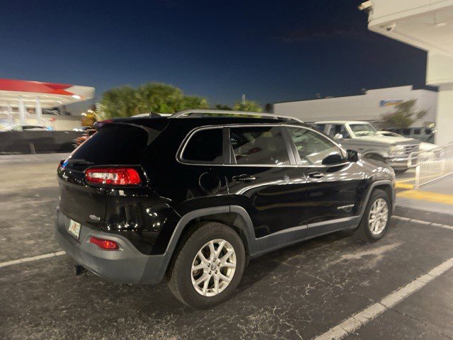 2018 Jeep Cherokee Latitude photo 3