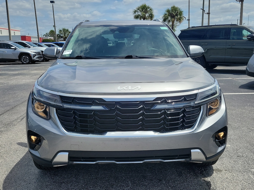 Used 2025 Kia Seltos S S IVT FWD