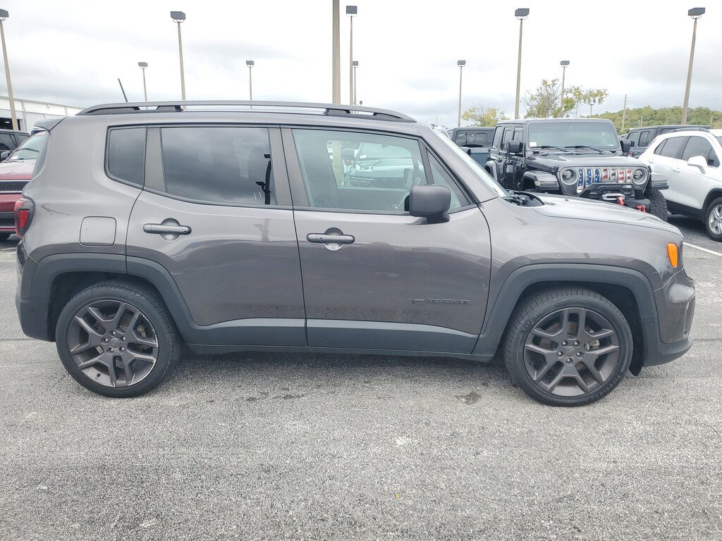 2021 Jeep Renegade Latitude photo 4