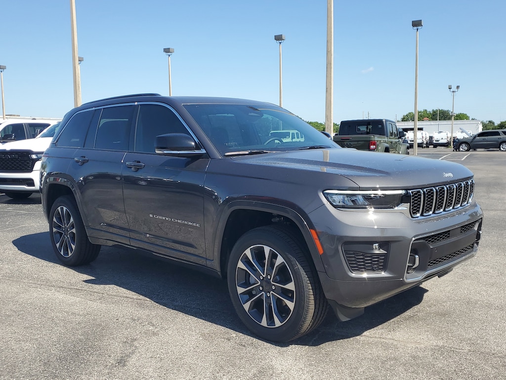 New 2025 Jeep Grand Cherokee Overland Sport Utility