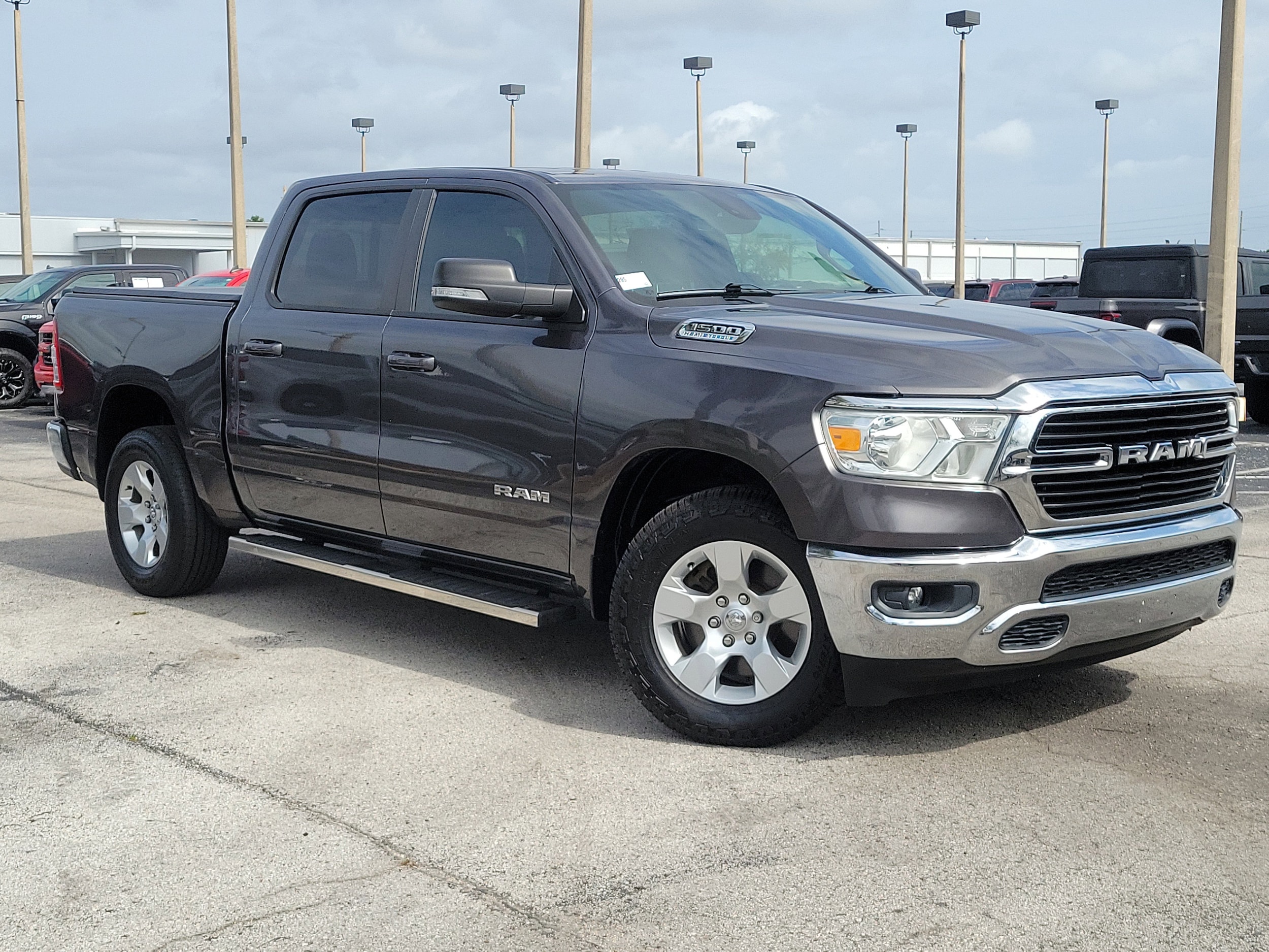 2021 RAM 1500 Big Horn/Lone Star Crew Cab 5'7's photo