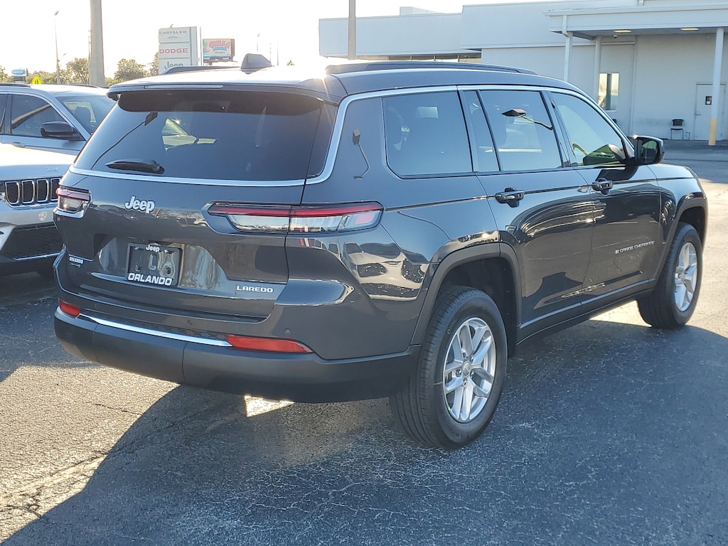New 2025 Jeep Grand Cherokee L Laredo Sport Utility