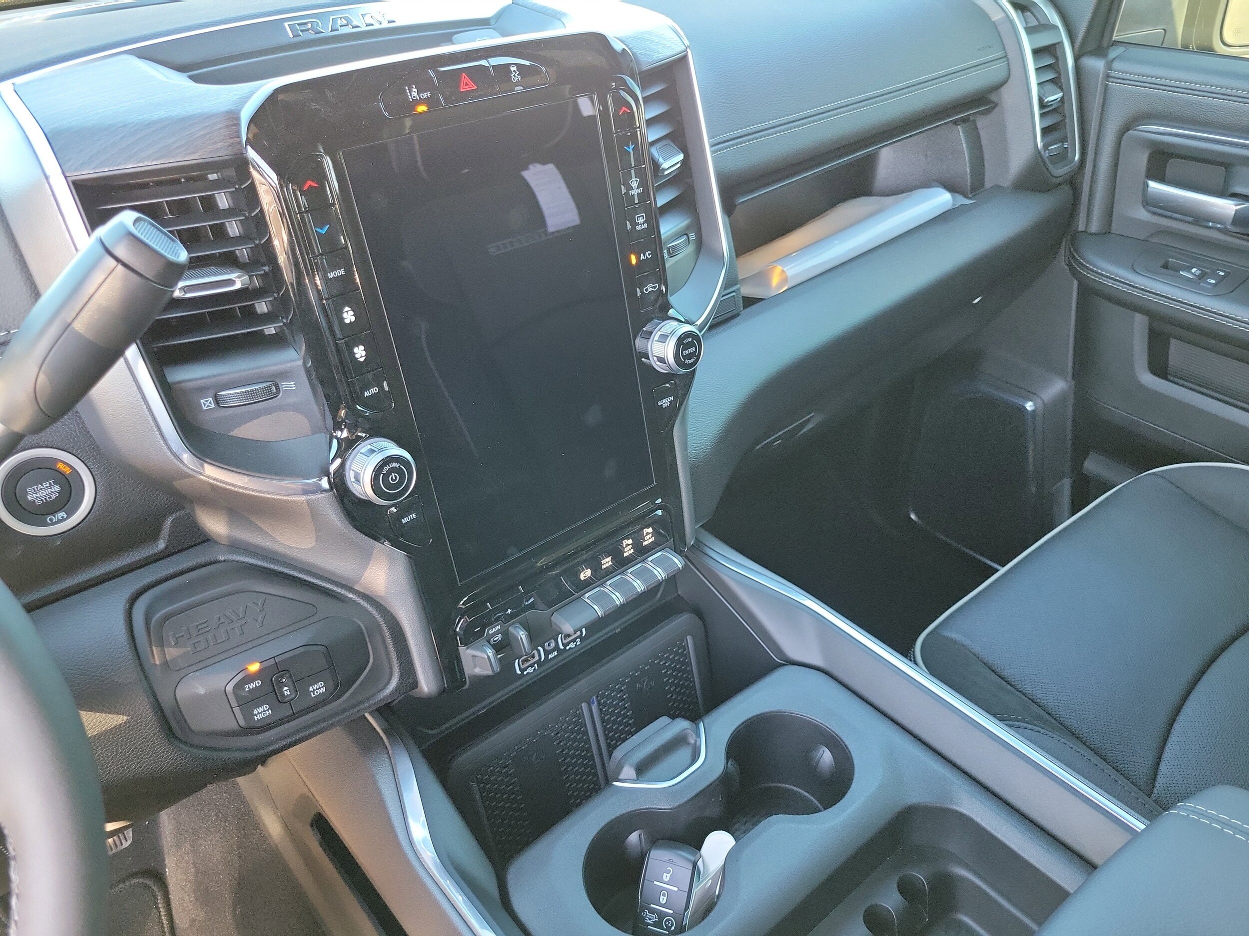 2026 RAM 2500 Laramie - Photo 13