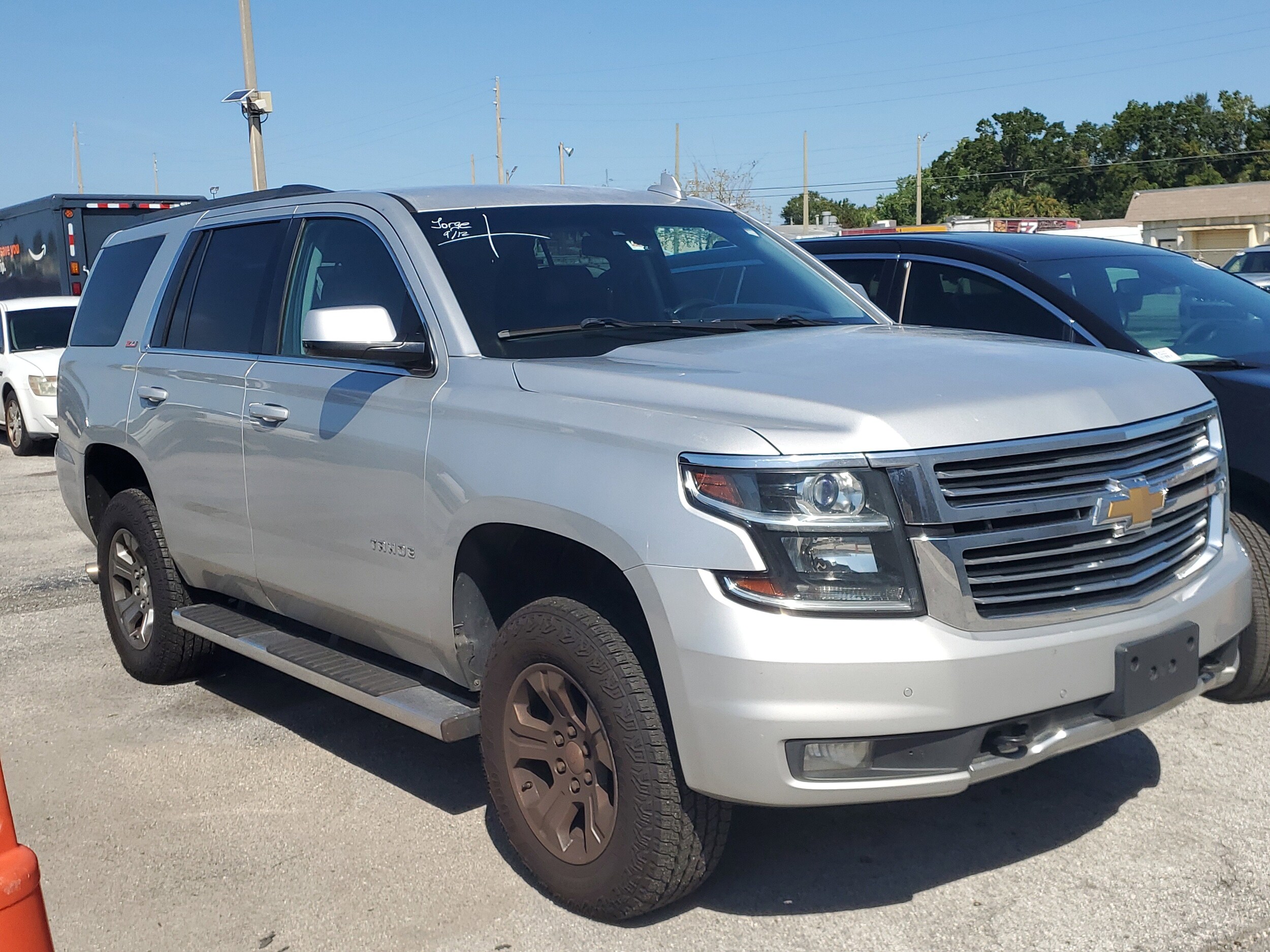 2016 Chevrolet Tahoe LT Z71 photo 3