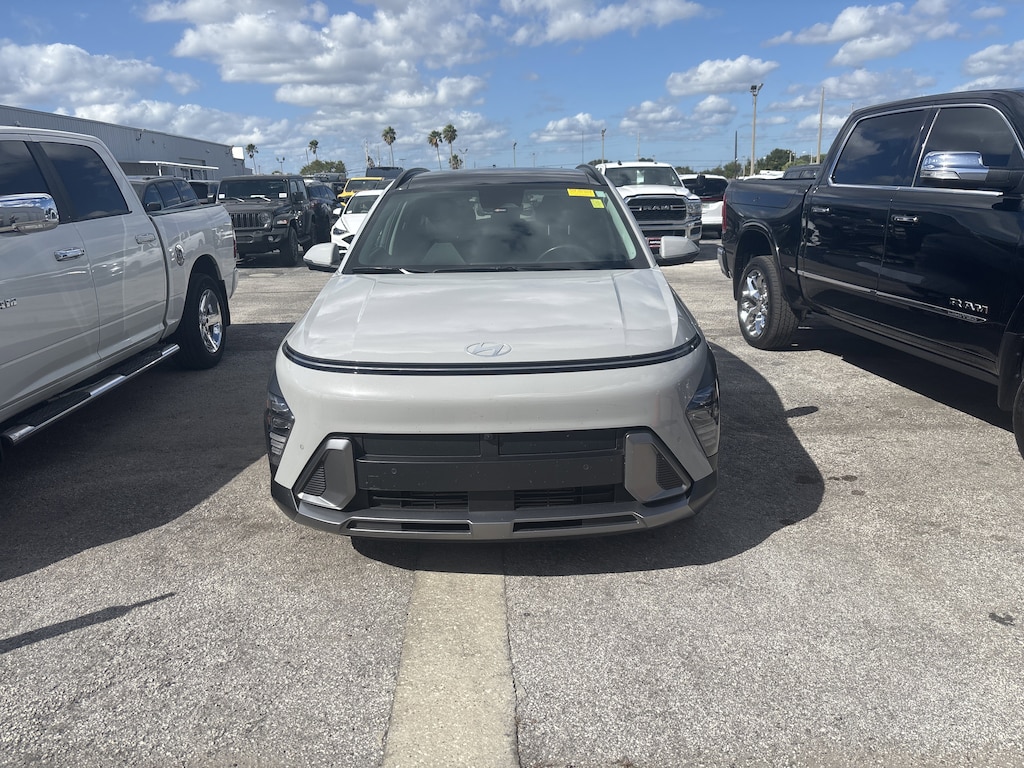 Used 2024 Hyundai Kona Limited Limited FWD