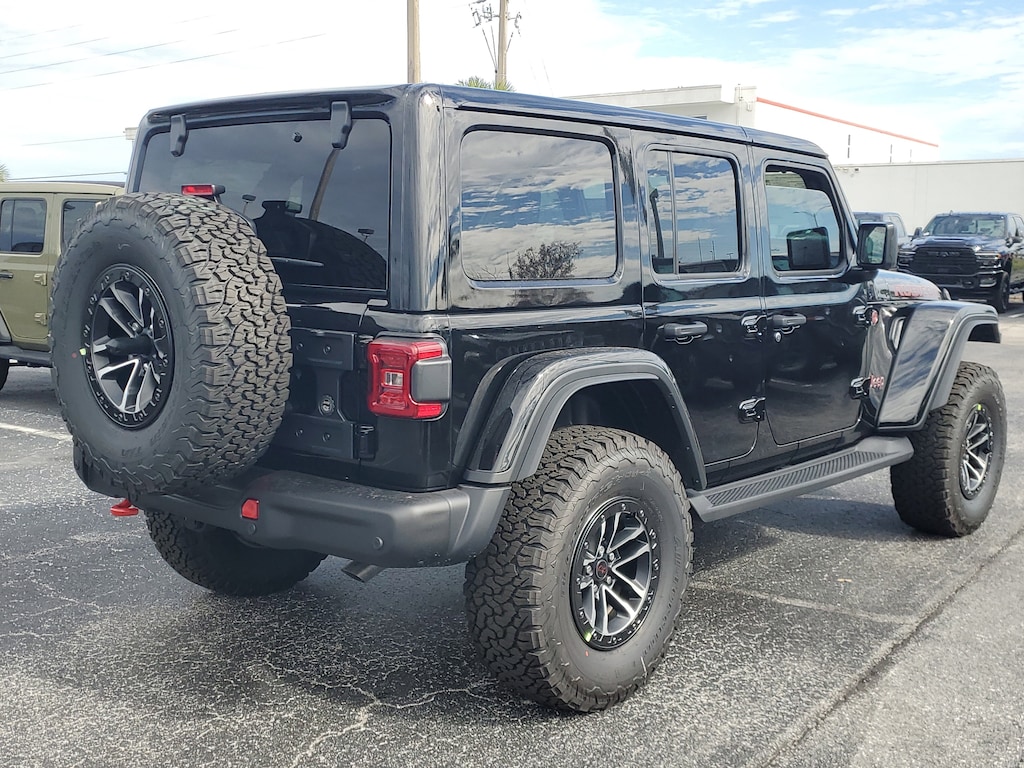 New 2026 Jeep Wrangler Rubicon X Sport Utility