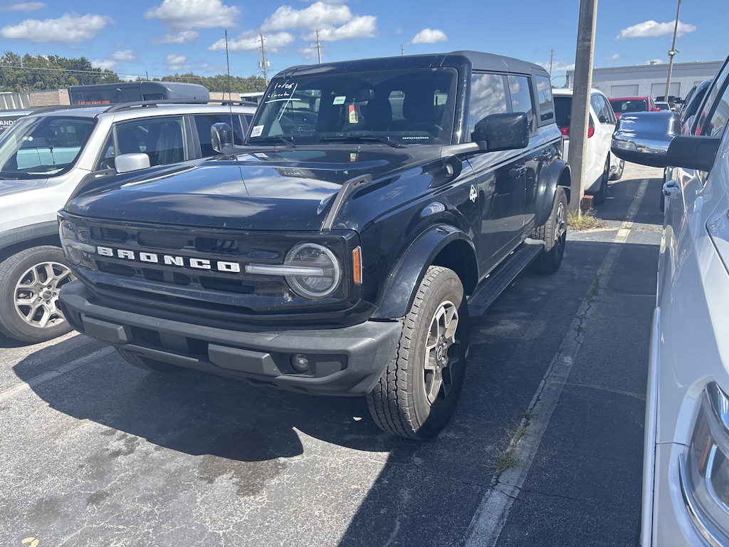Used 2024 Ford Bronco Outer Banks Outer Banks  4x4