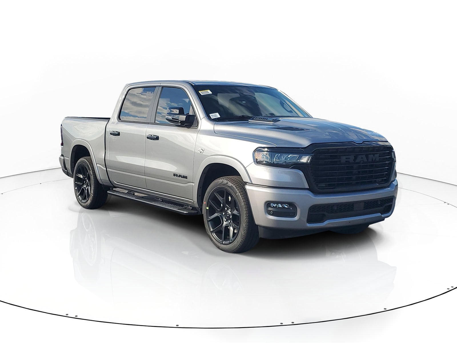 2026 RAM Ram 1500 Pickup Laramie's photo