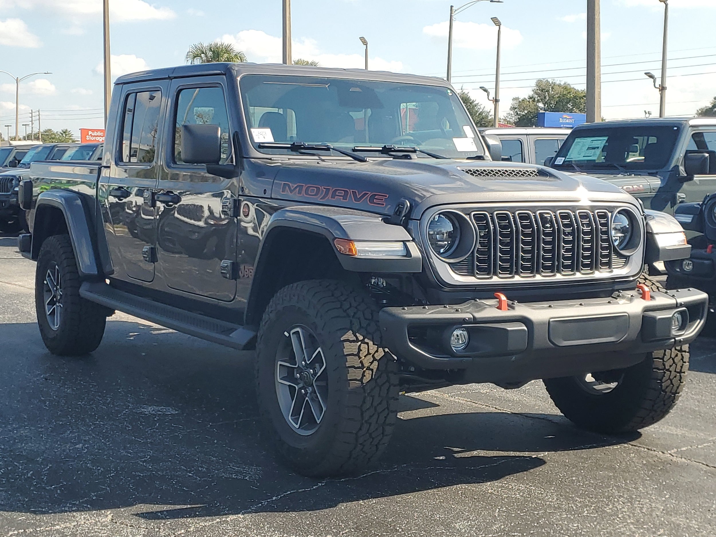 2026 Jeep Gladiator Mojave X's photo