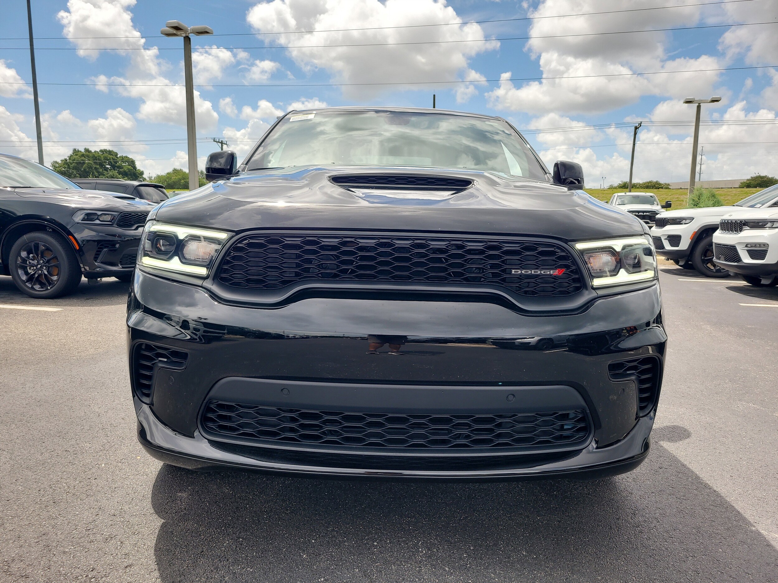 2025 Dodge Durango R/T photo 3