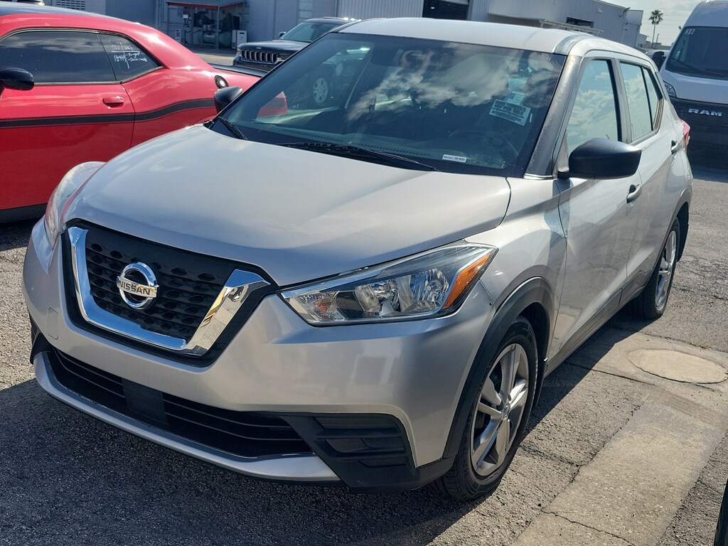 Used 2020 Nissan Kicks S S FWD
