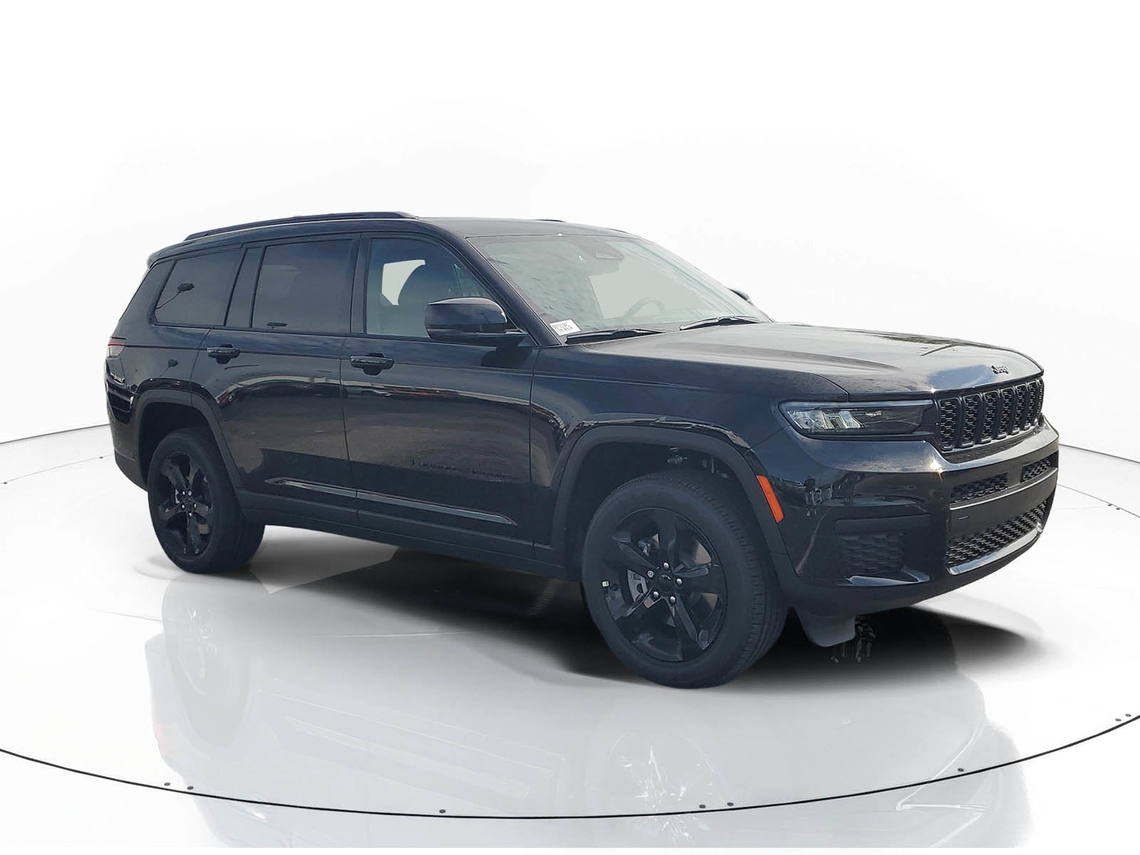 2025 Jeep Grand Cherokee L Altitude's photo