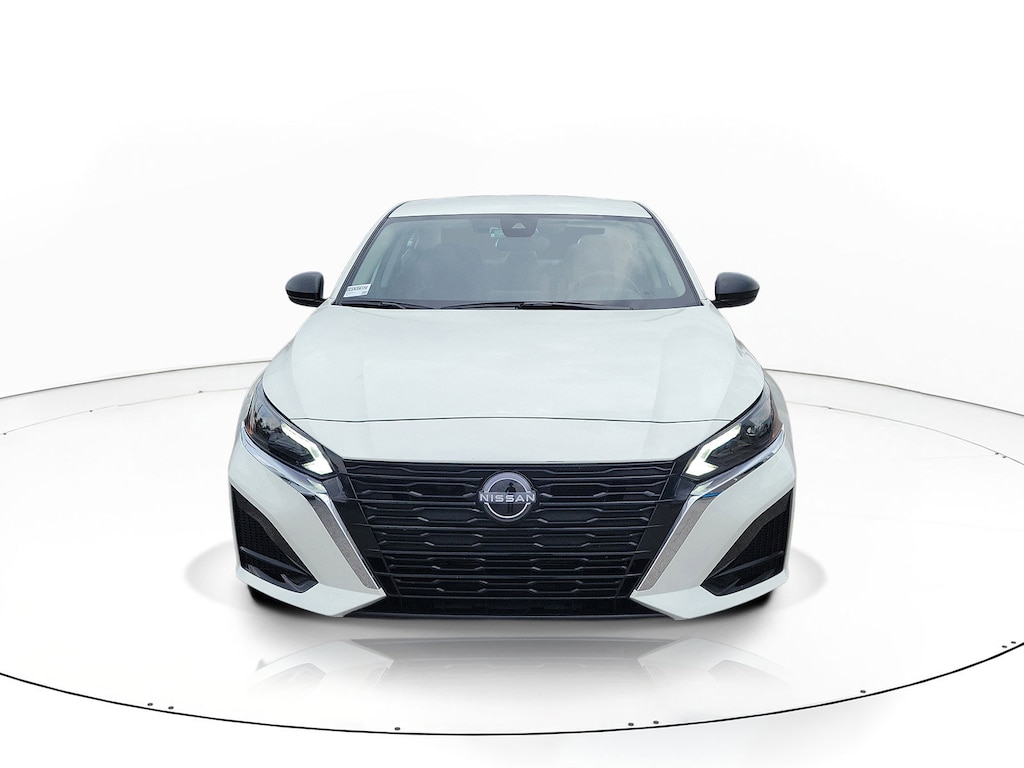 Used 2025 Nissan Altima SV SV FWD