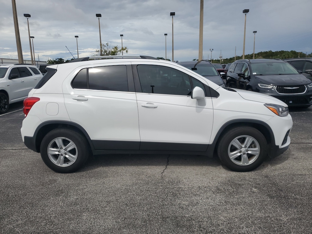 Used 2020 Chevrolet Trax LT FWD  LT