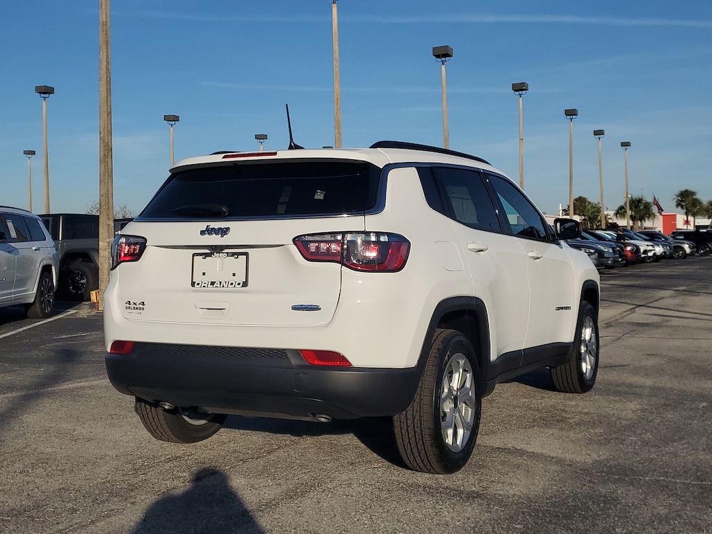 New 2026 Jeep Compass Latitude Sport Utility