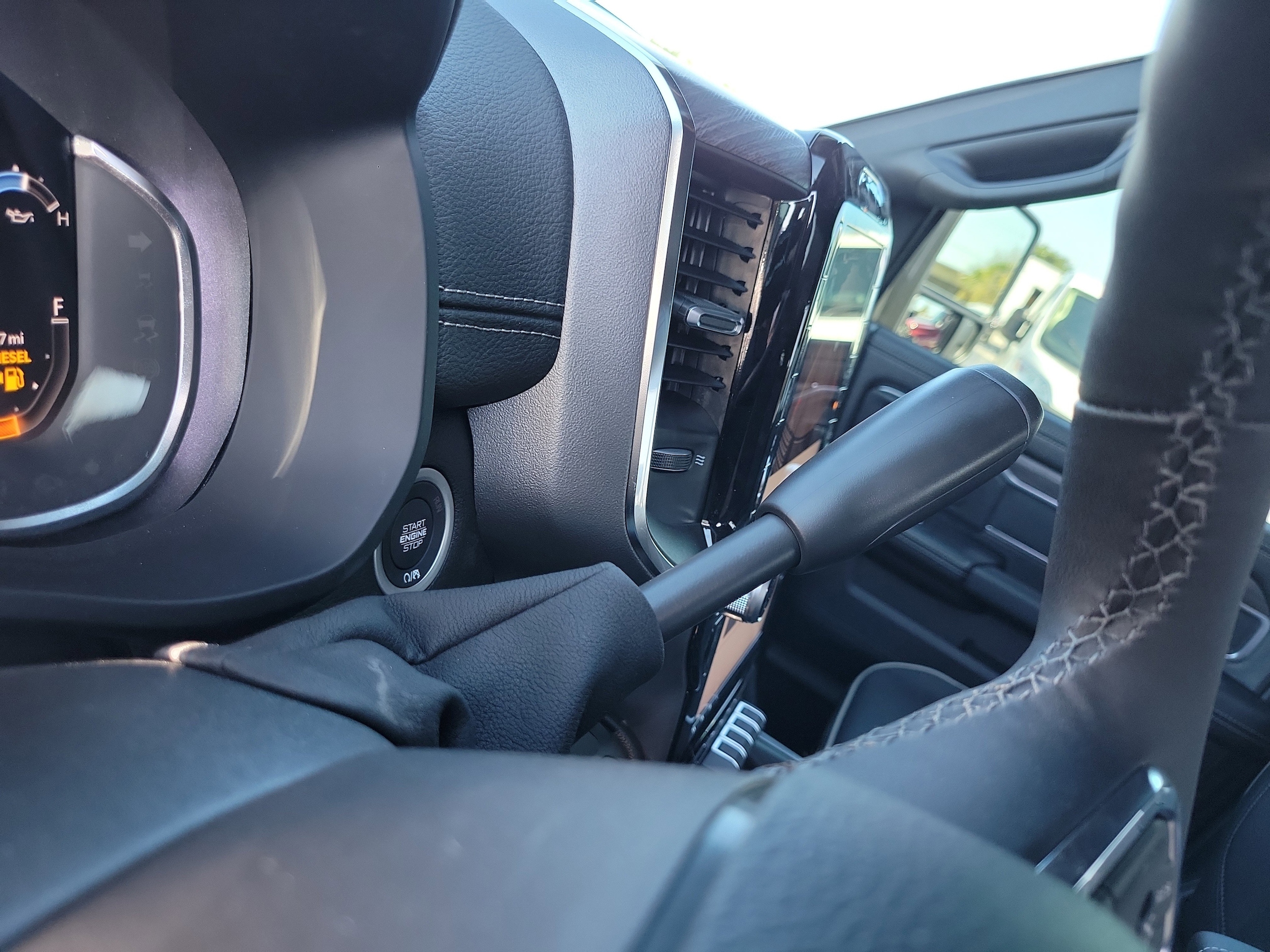 2026 RAM 2500 Laramie - Photo 16