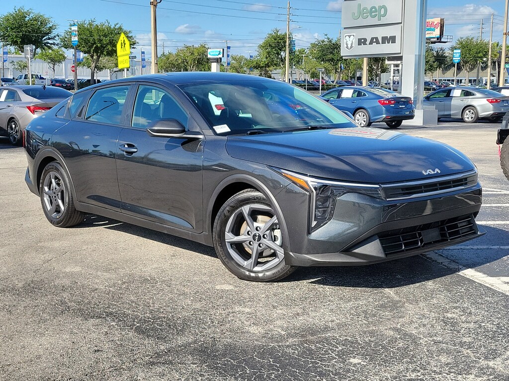 Used 2025 Kia K4 LXS LXS FWD