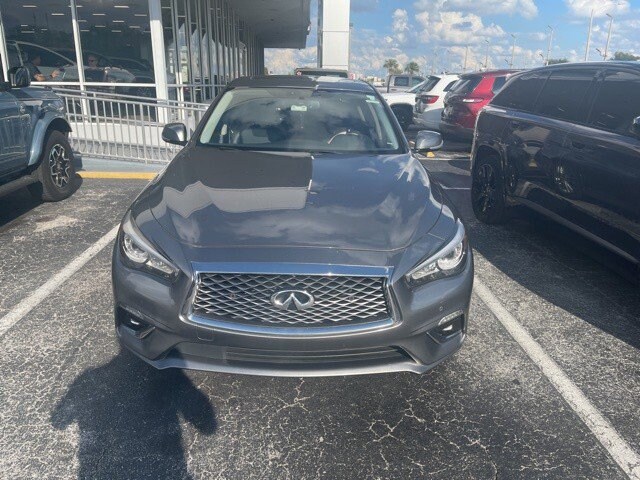 2021 Infiniti Q50 3.0t LUXE photo 3