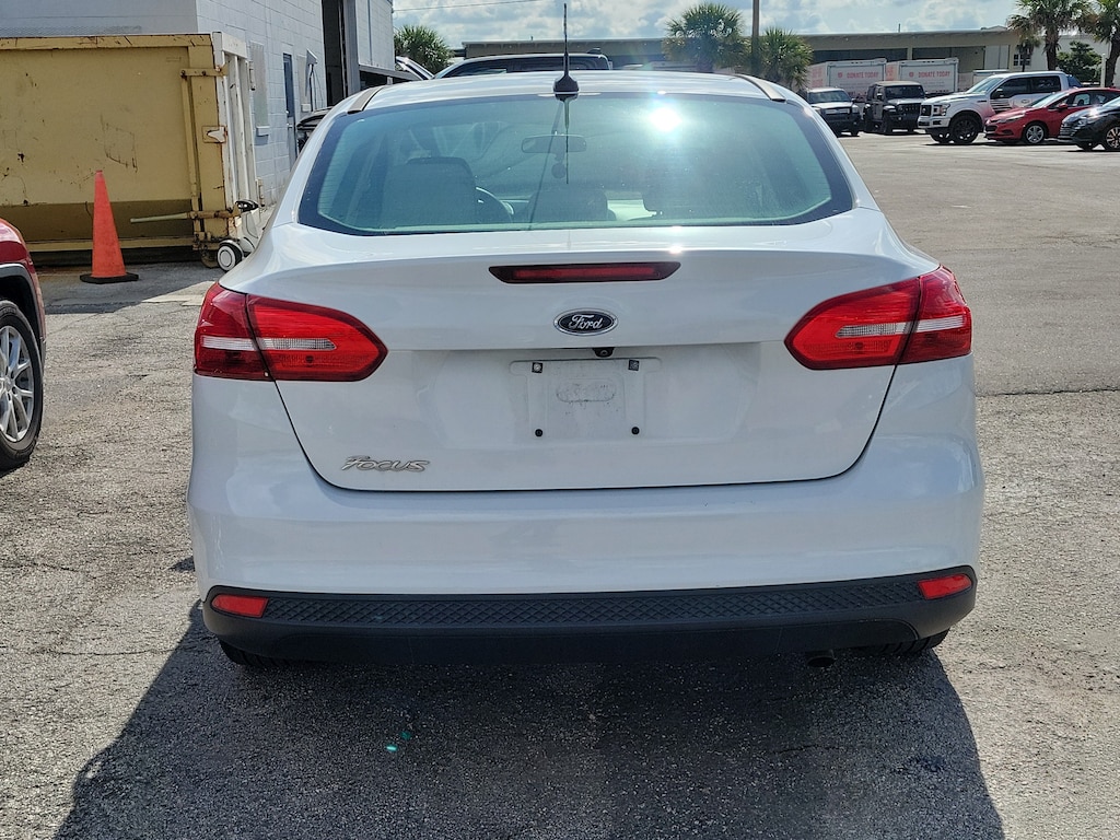 Used 2018 Ford Focus SE Sedan
