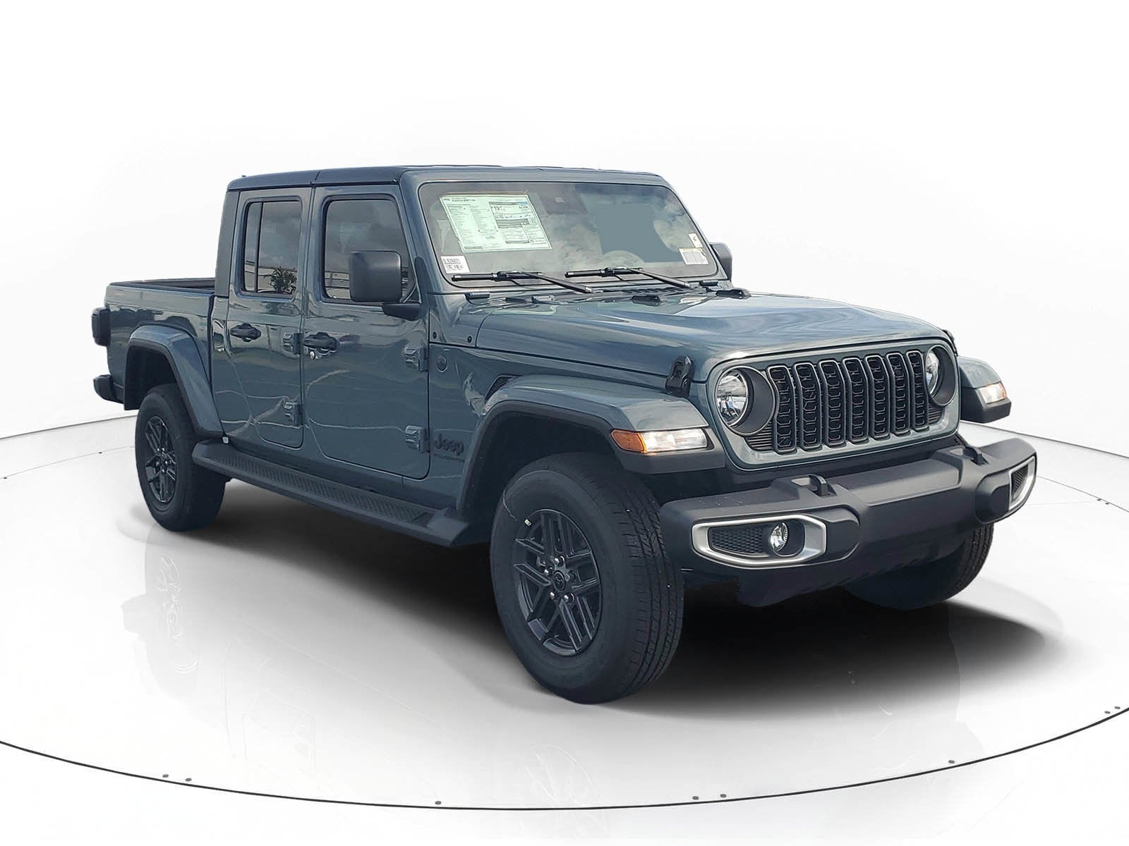 2025 Jeep Gladiator Sport S's photo