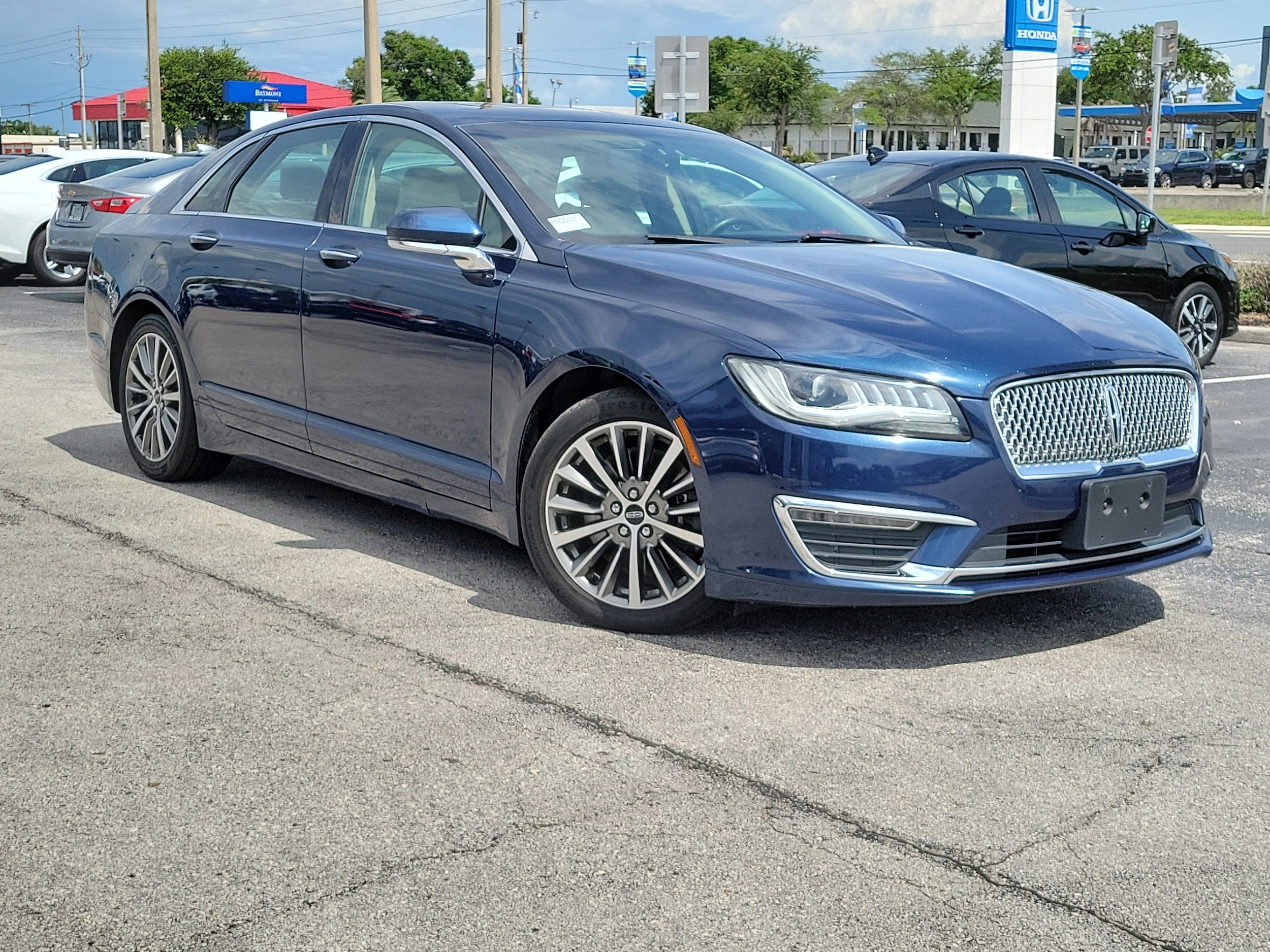 2017 Lincoln MKZ Select FWD's photo
