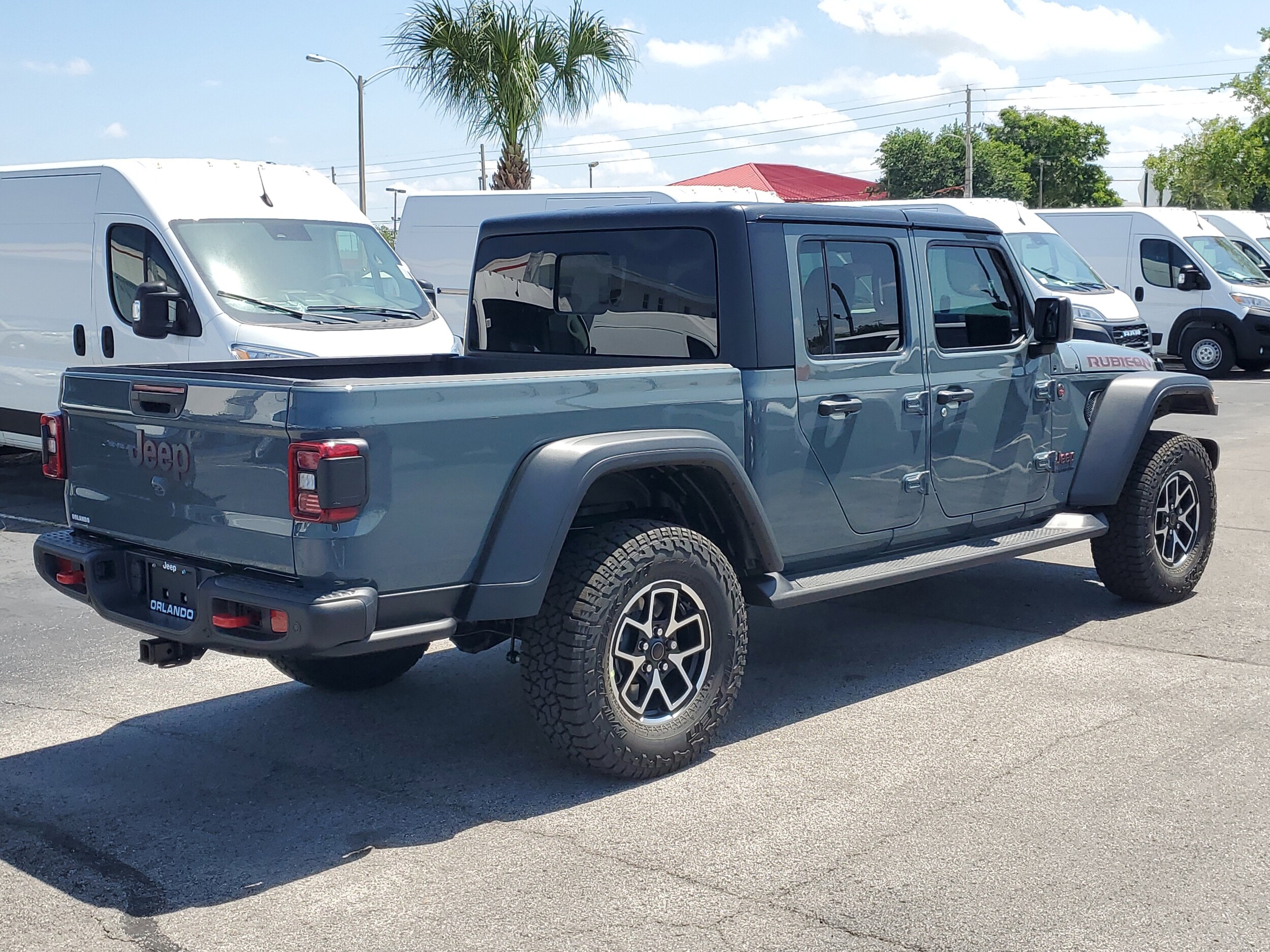 2025 Jeep Gladiator Rubicon photo 3