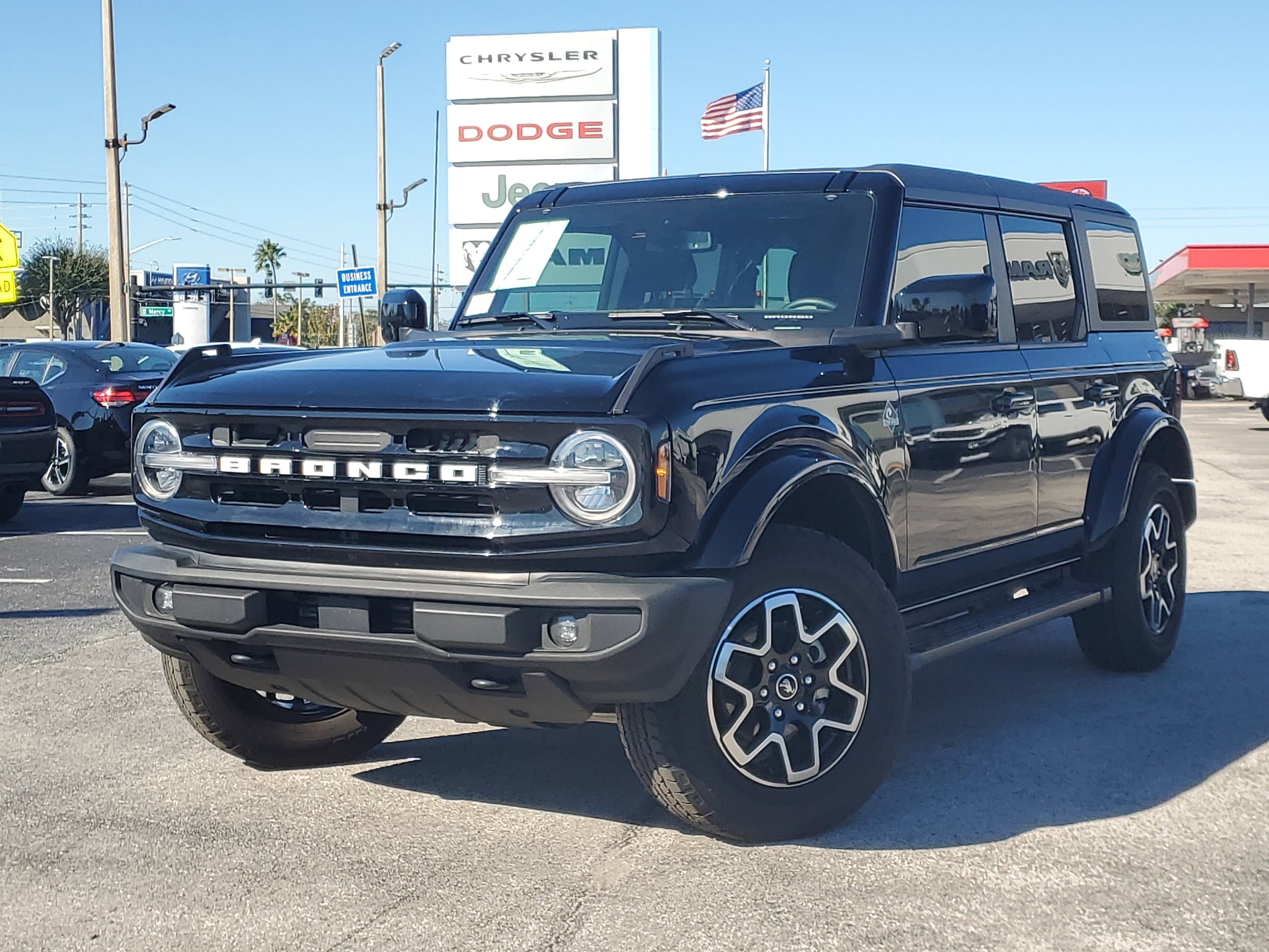2024 Ford Bronco Outer Banks 4x4 