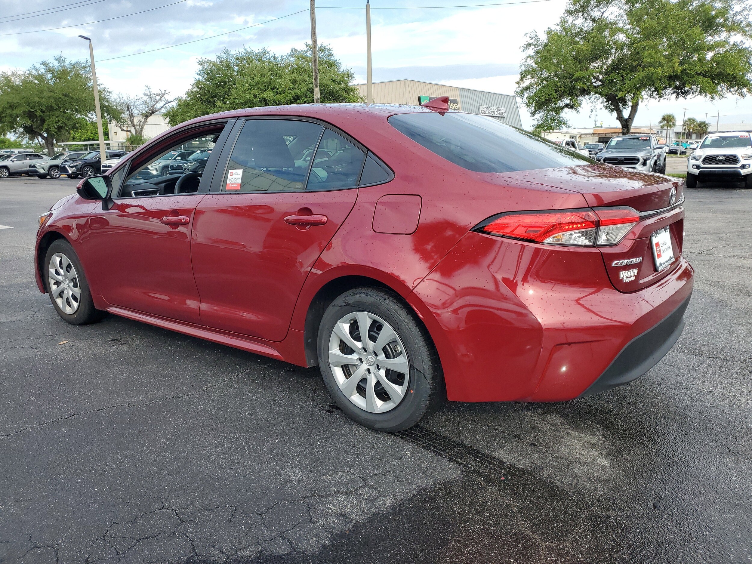 2024 Toyota Corolla LE photo 2