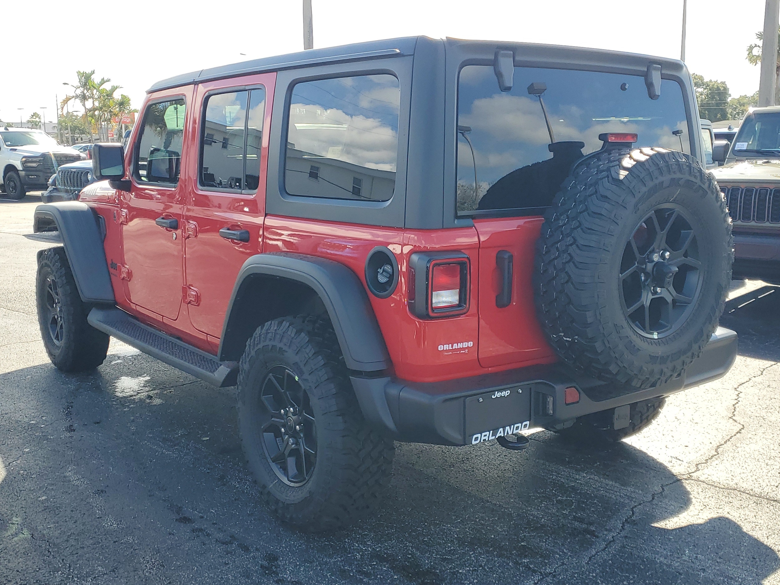 2026 Jeep Wrangler 4-Door Willys - Photo 7