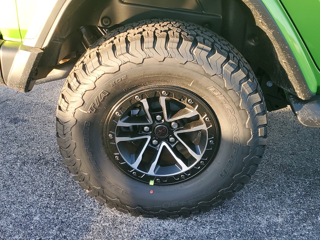 New 2026 Jeep Wrangler Rubicon X Sport Utility