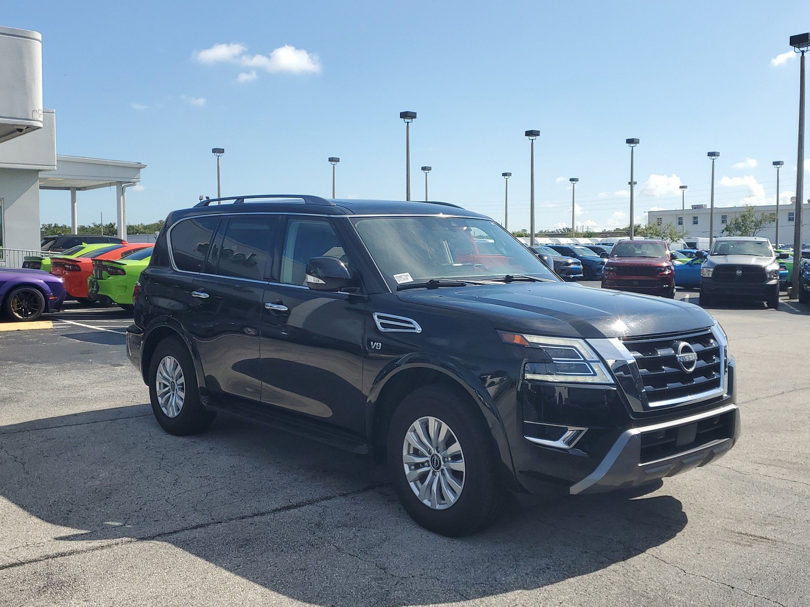 Used 2022 Nissan Armada SV with VIN JN8AY2AD9N9677985 for sale in Orlando, FL