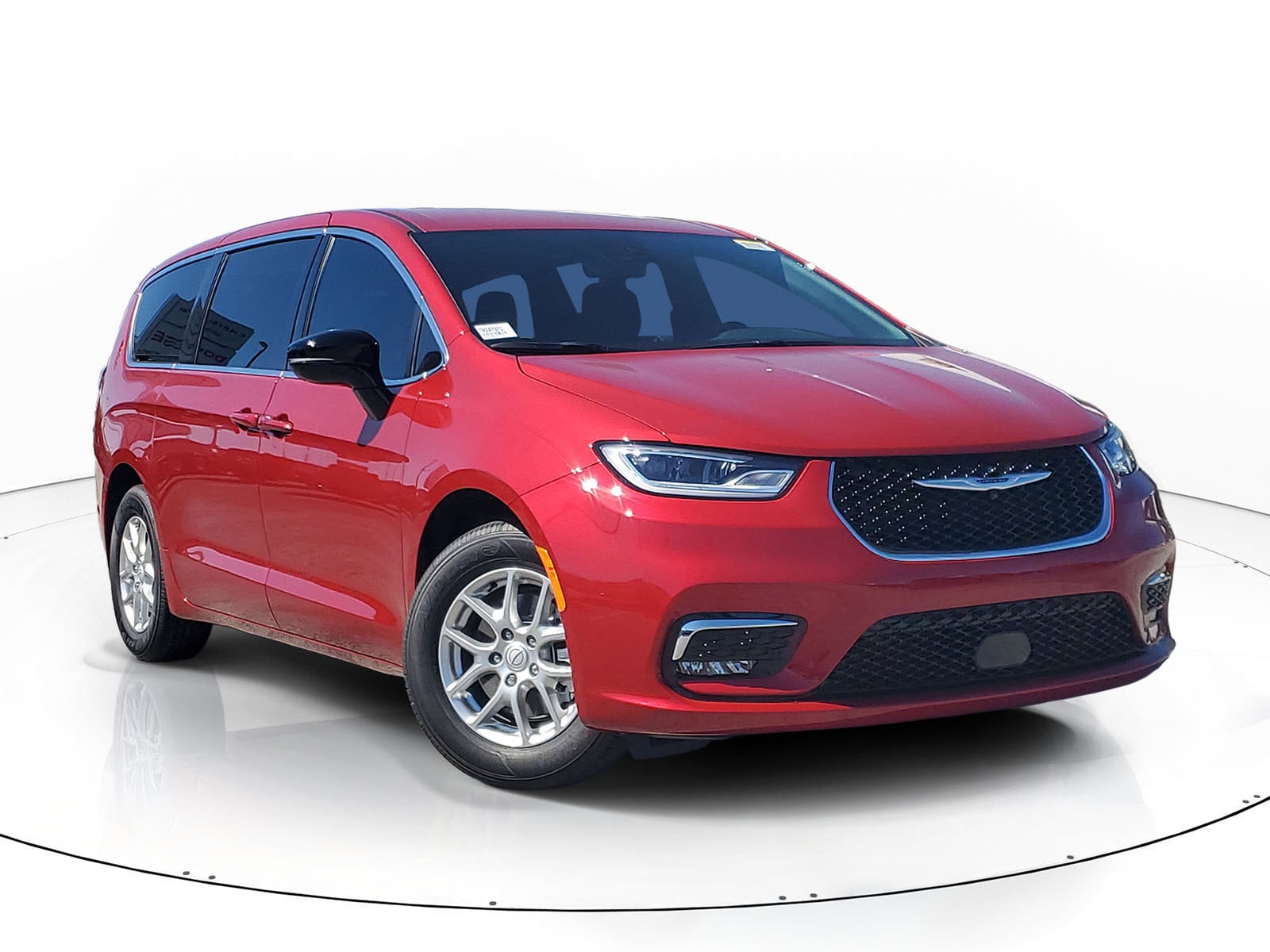 2026 Chrysler Pacifica Select's photo