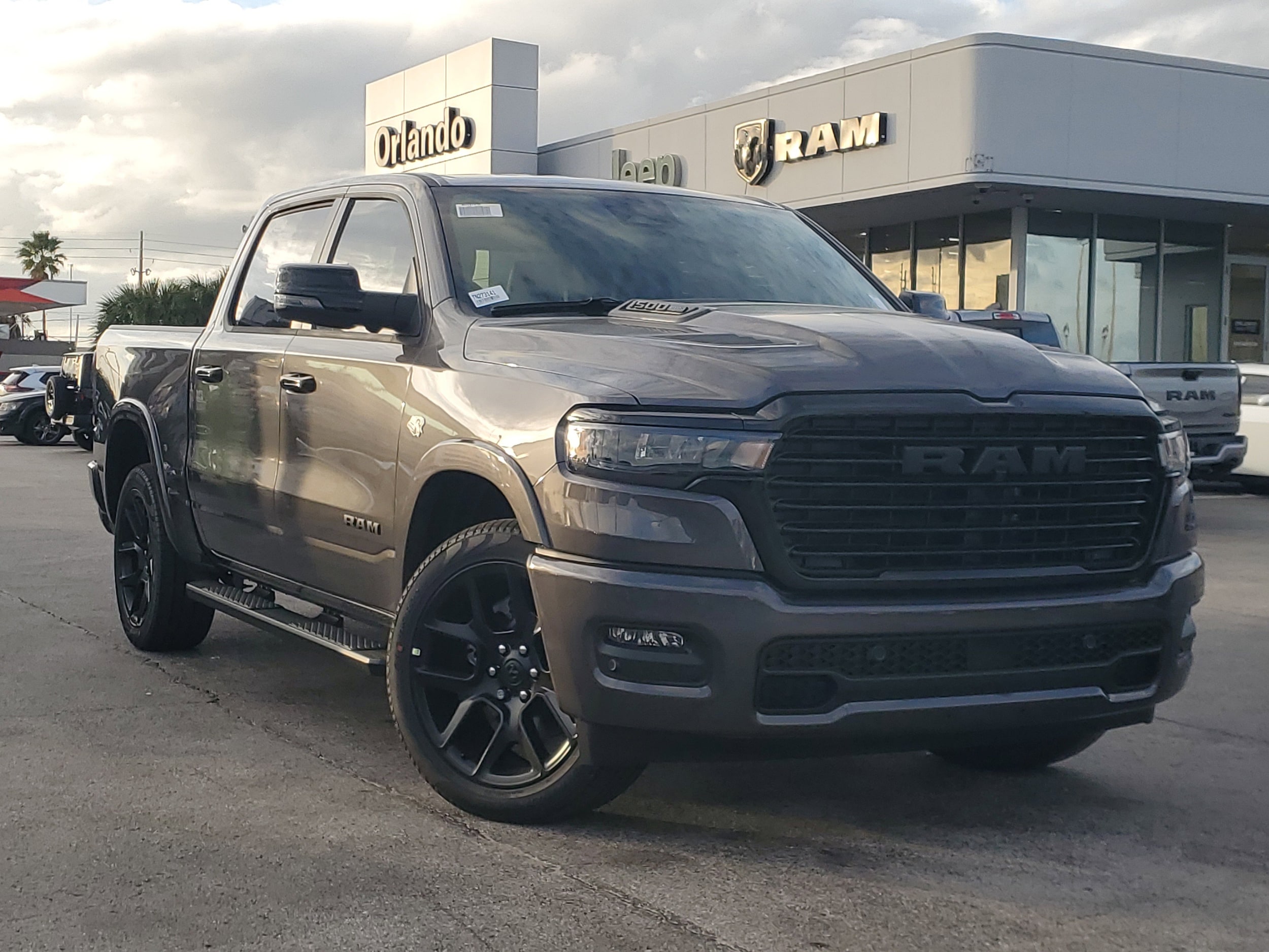 2026 RAM Ram 1500 Pickup Laramie's photo