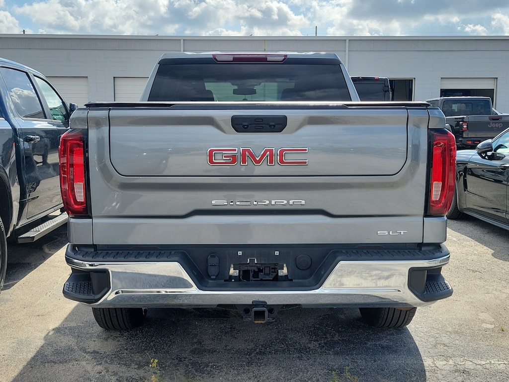 Used 2025 GMC Sierra 1500 SLT 2WD Crew Cab 147 SLT