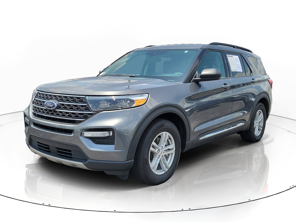 Used 2024 Ford Explorer XLT XLT RWD