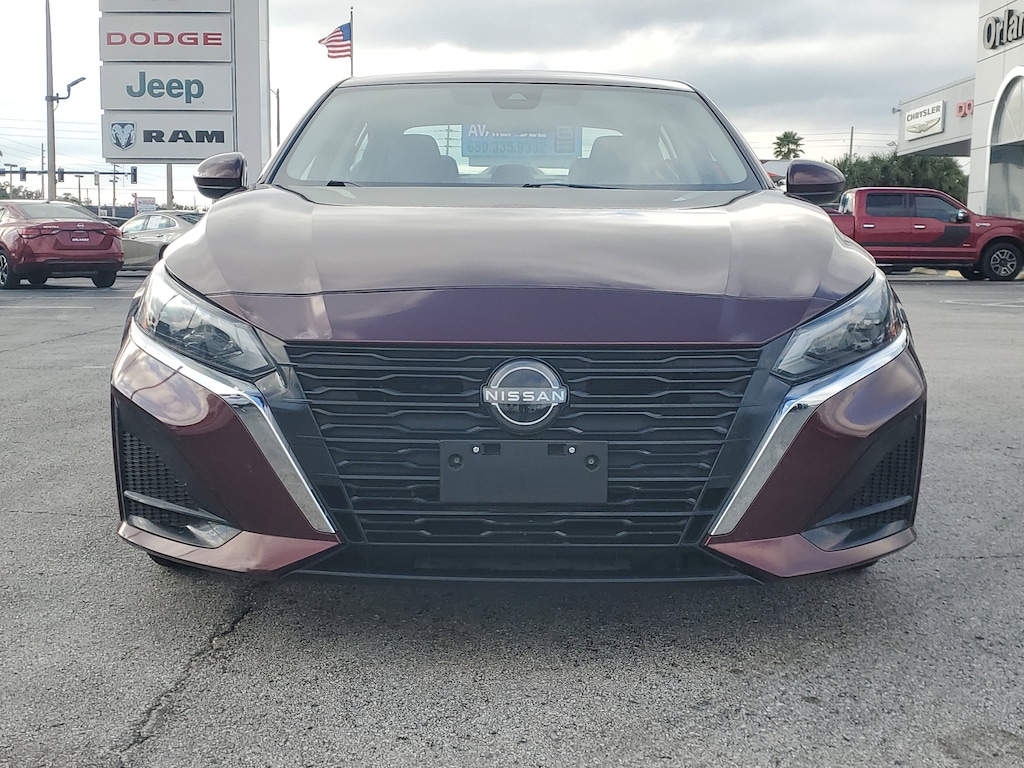 Used 2023 Nissan Altima 2.5 SV Sedan