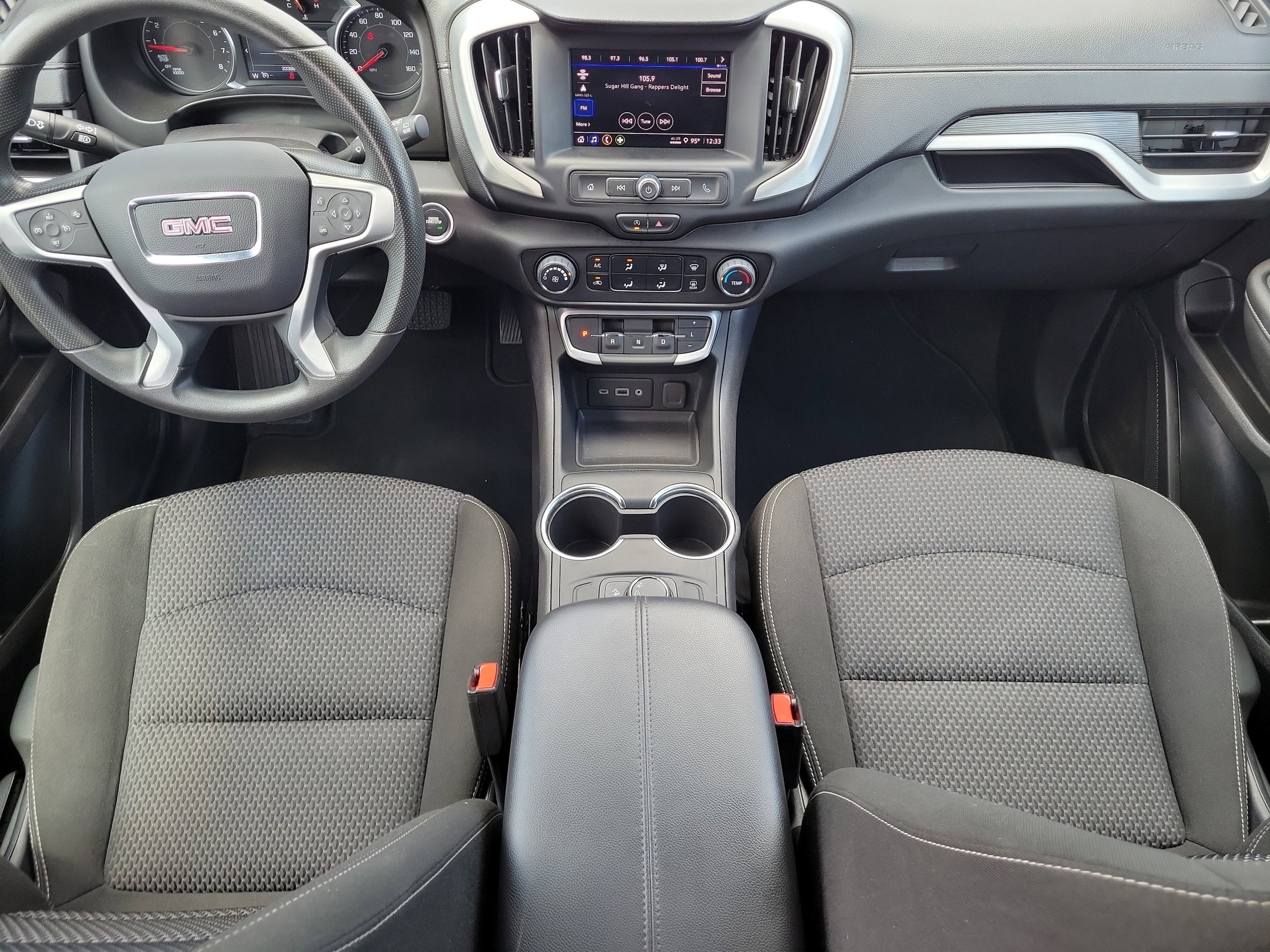 2024 GMC Terrain SLE - Photo 17