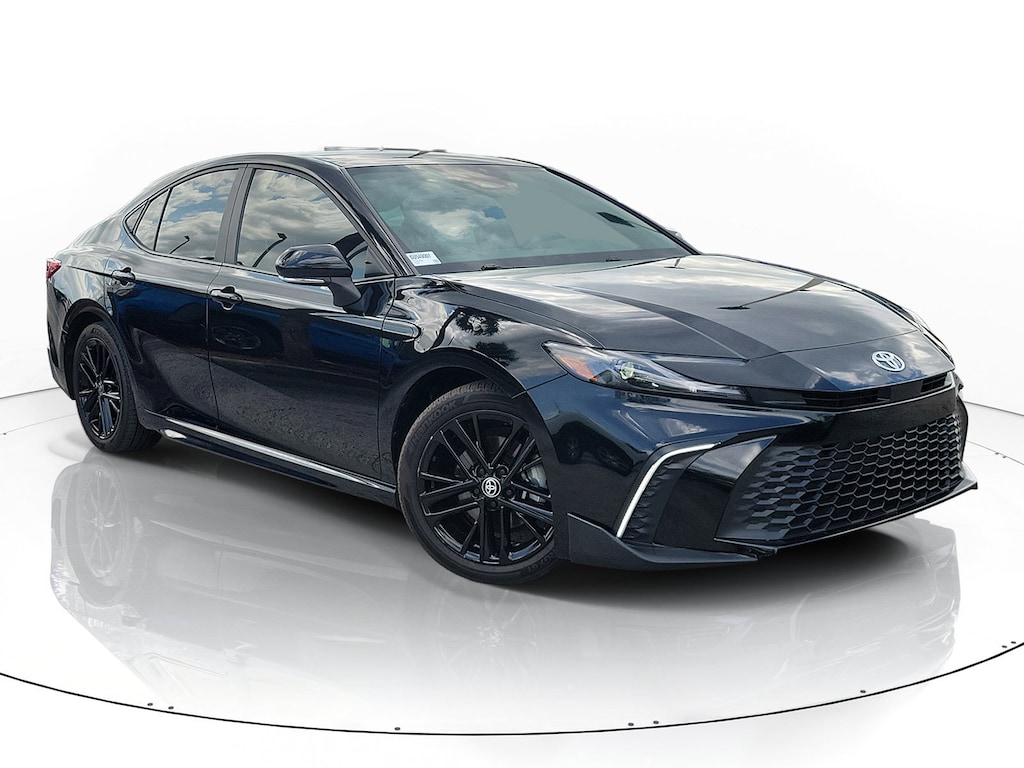 Used 2025 Toyota Camry SE SE