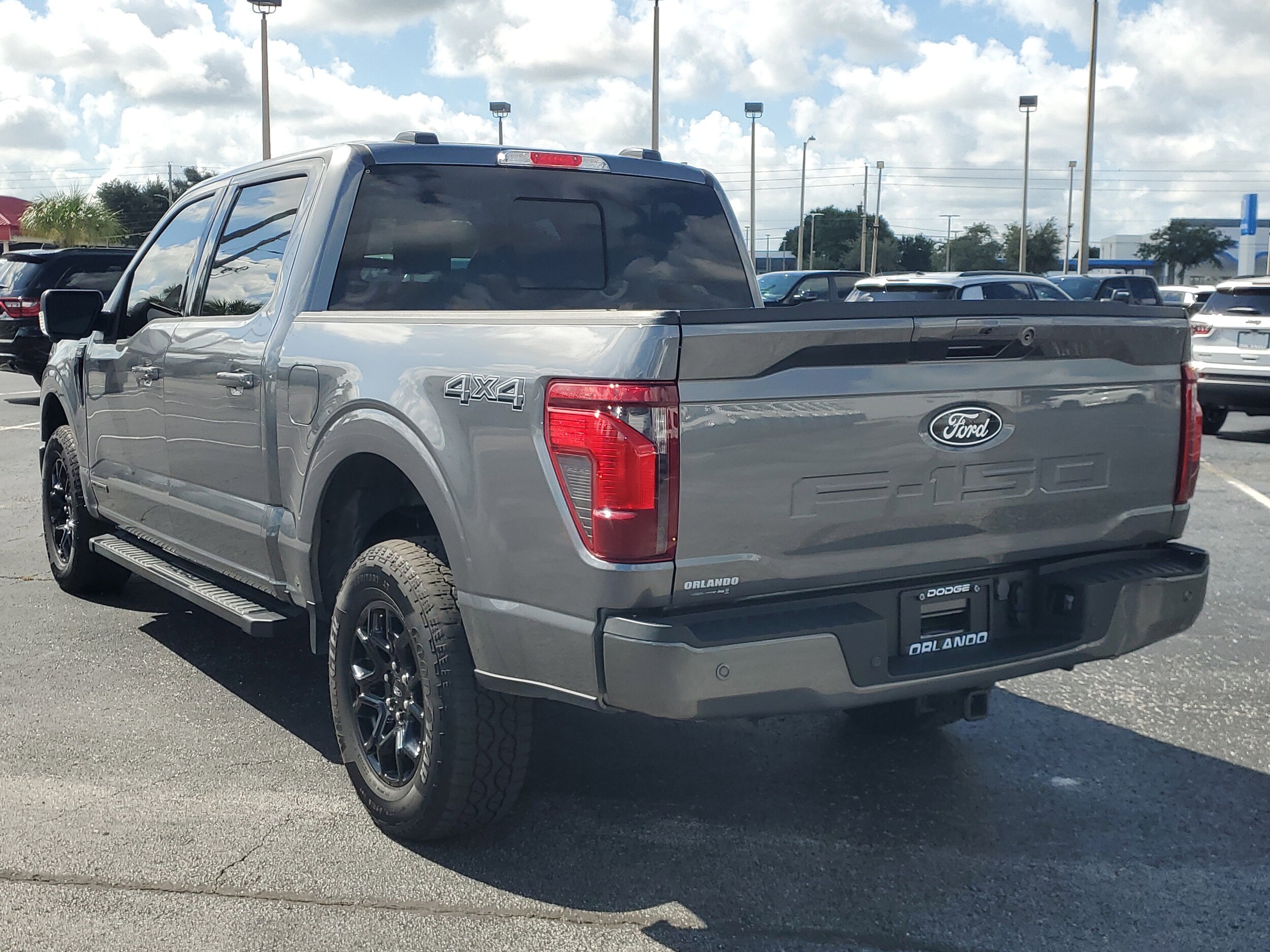2024 Ford F-150 XLT photo 4