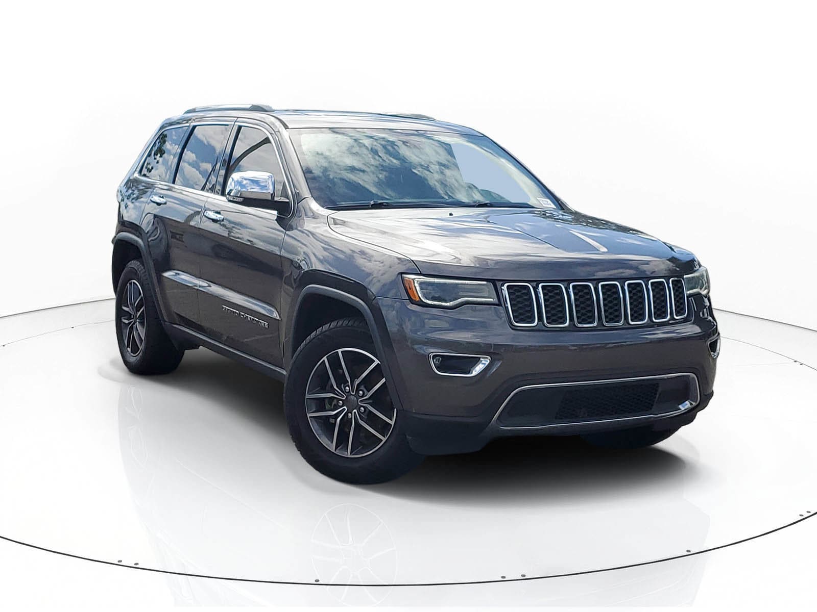 2019 Jeep Grand Cherokee Limited's photo