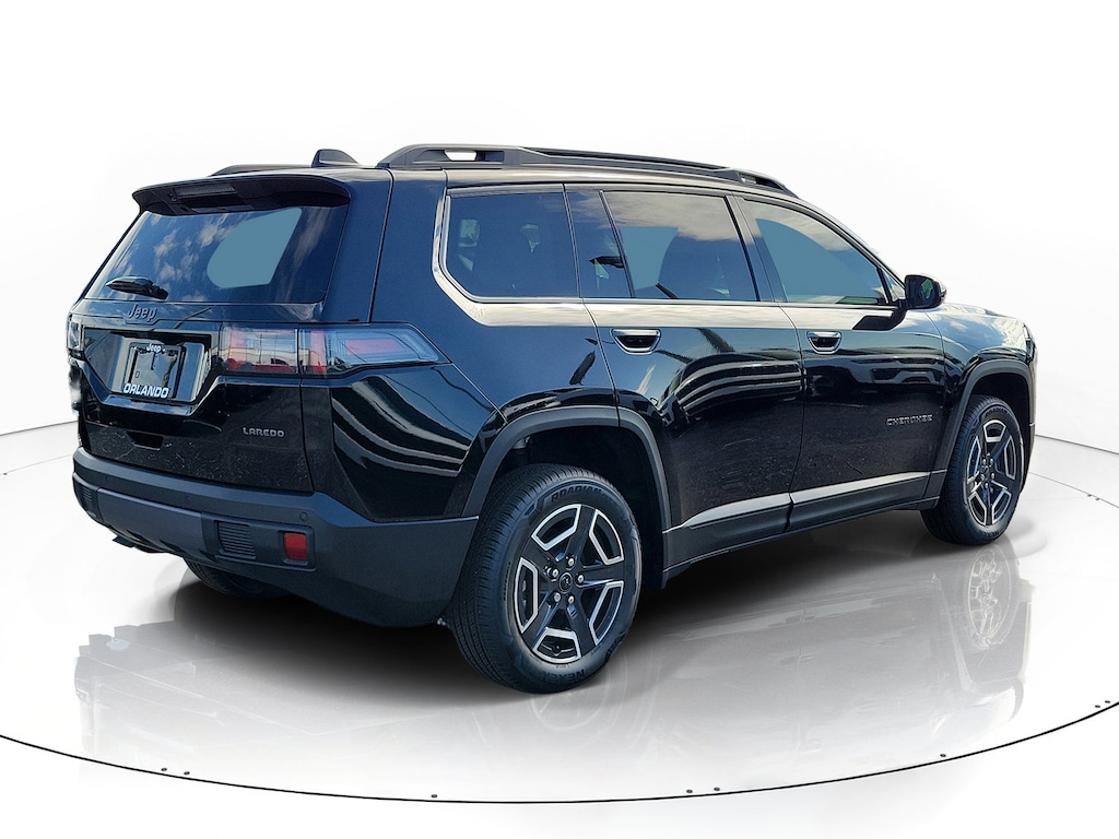 New 2026 Jeep Cherokee Laredo Sport Utility