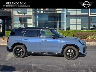 2026 MINI Countryman Iconic SUV