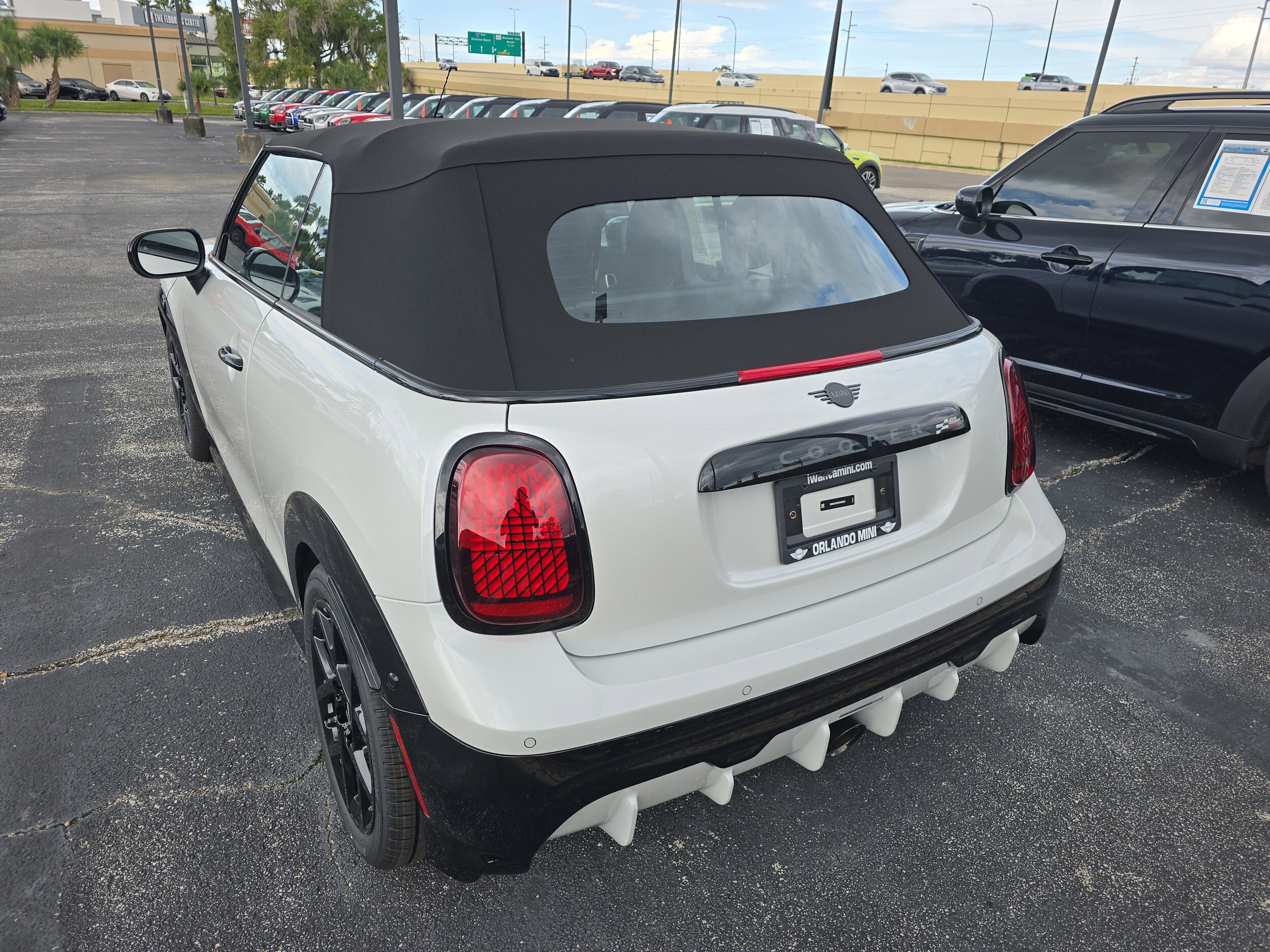 2026 Mini Cooper Iconic Convertible photo 4