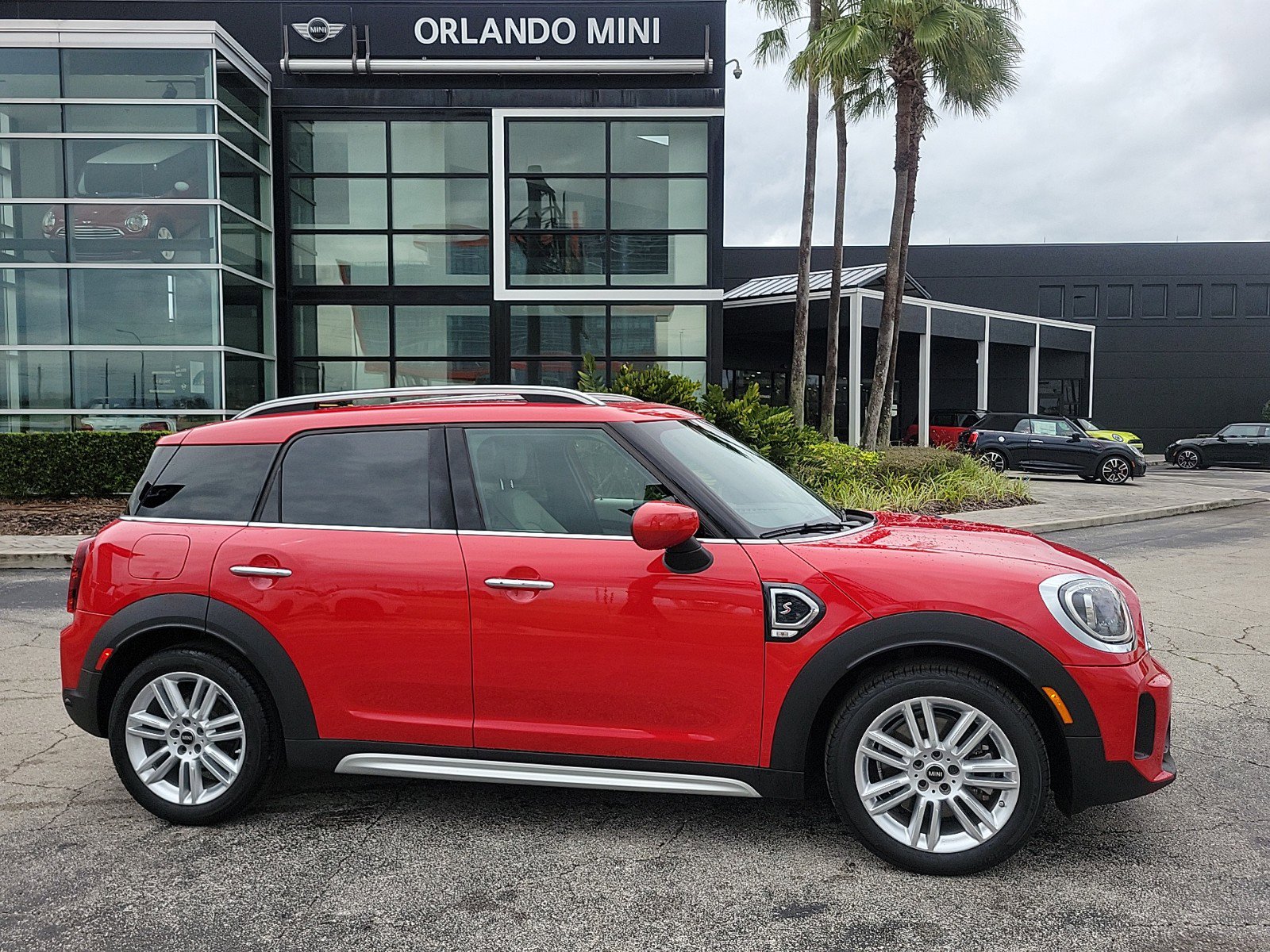 2024 MINI Countryman S's photo