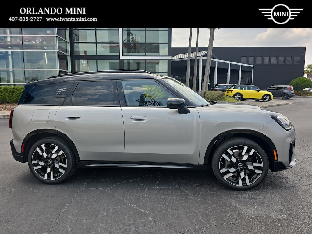 New 2026 MINI Countryman Iconic SUV