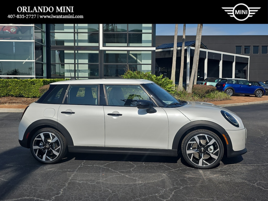 New 2026 MINI 4 Door Signature Plus Hatchback